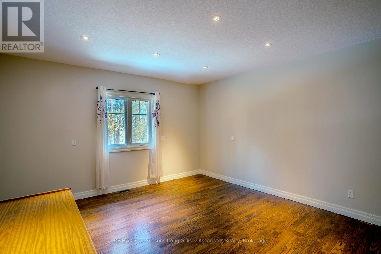 135 Algonquin Drive, Meaford, Ontario  N4L 0A7 - Photo 9 - X13561086