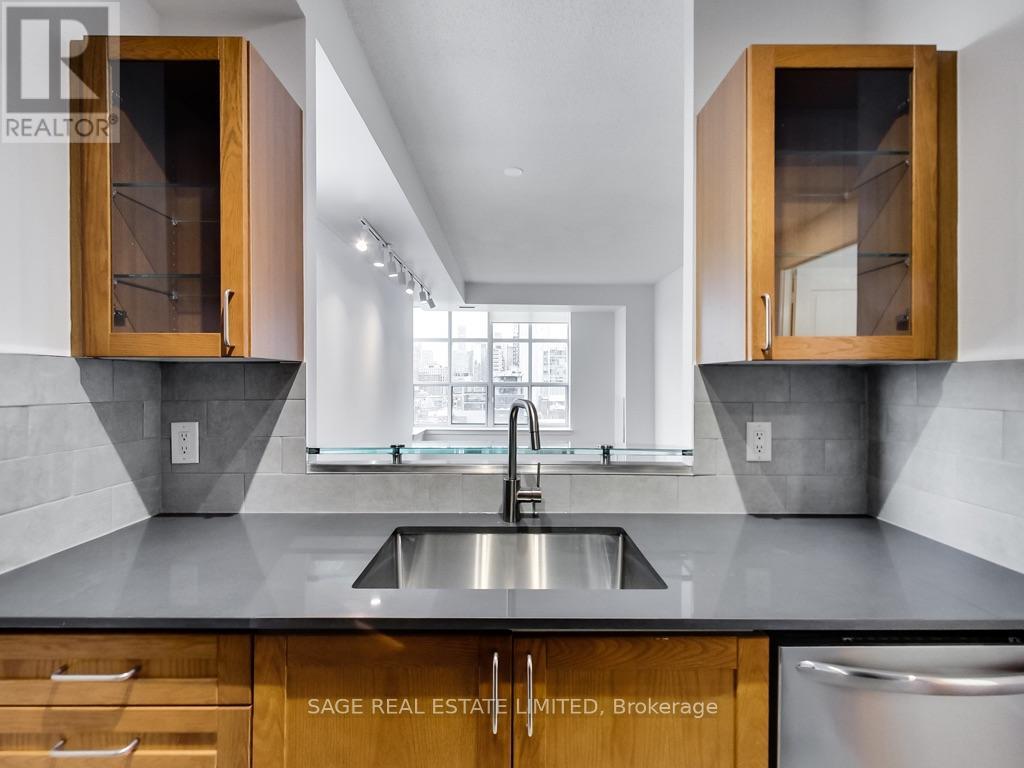 910 - 438 Richmond Street W, Toronto, Ontario  M5V 3S6 - Photo 12 - C13560948