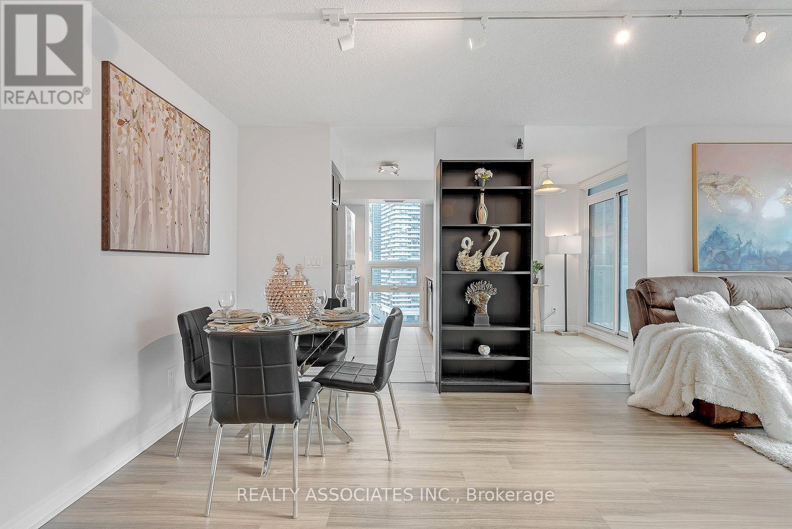 2710 - 19 Grand Trunk Crescent, Toronto, Ontario  M5J 3A3 - Photo 16 - C13560982