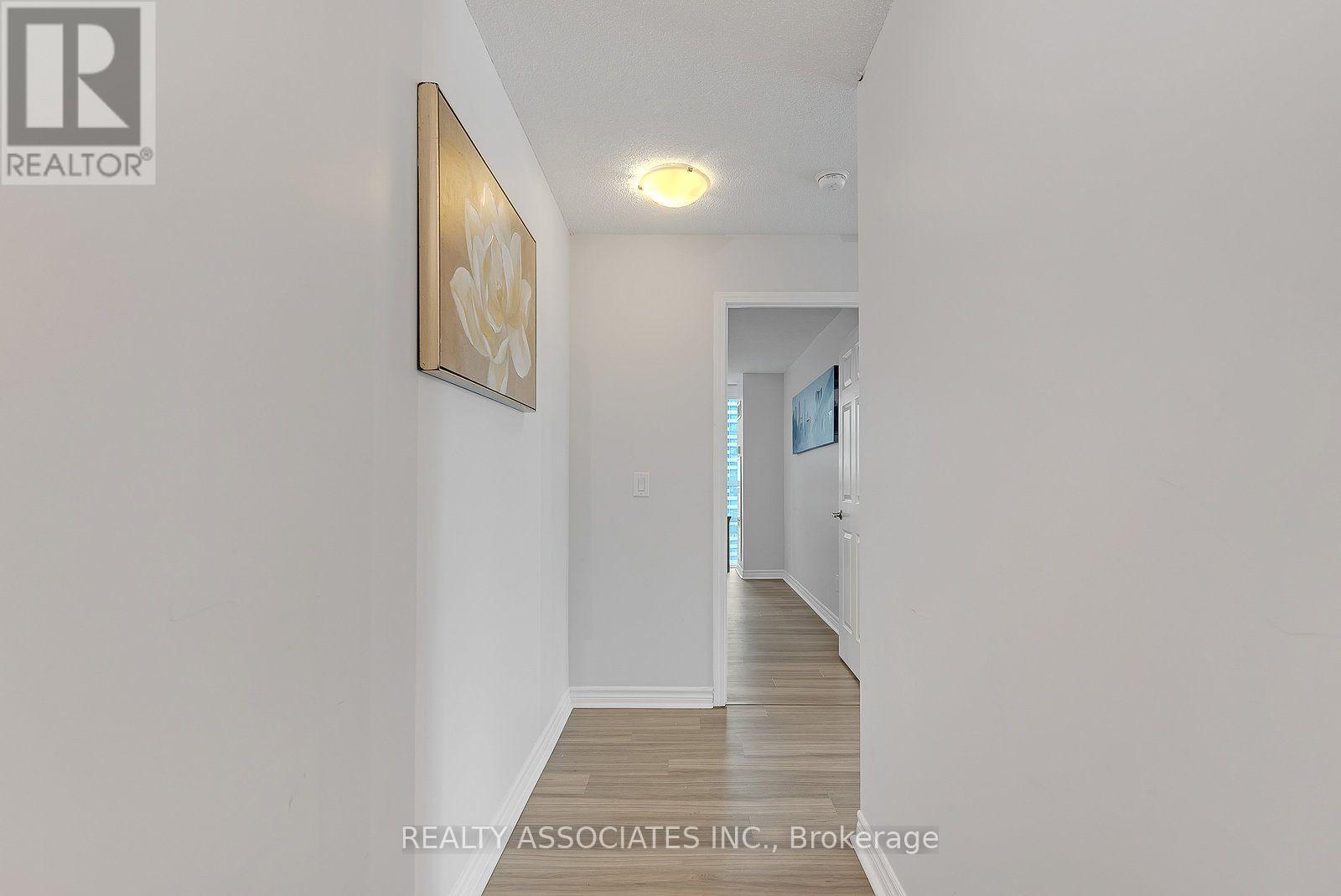 2710 - 19 Grand Trunk Crescent, Toronto, Ontario  M5J 3A3 - Photo 4 - C13560982
