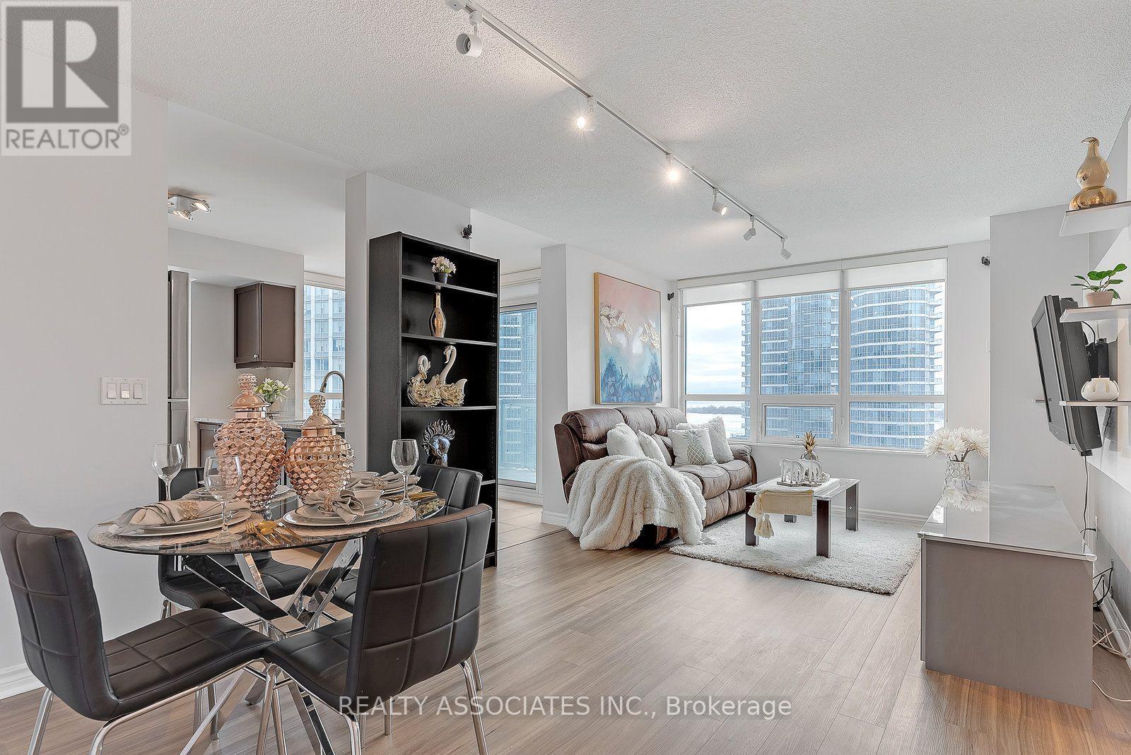 2710 - 19 Grand Trunk Crescent, Toronto, Ontario  M5J 3A3 - Photo 6 - C13560982