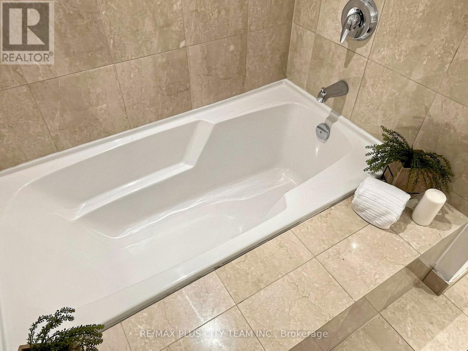 2006 - 8 Park Road, Toronto, Ontario  M4W 3S5 - Photo 17 - C13561004