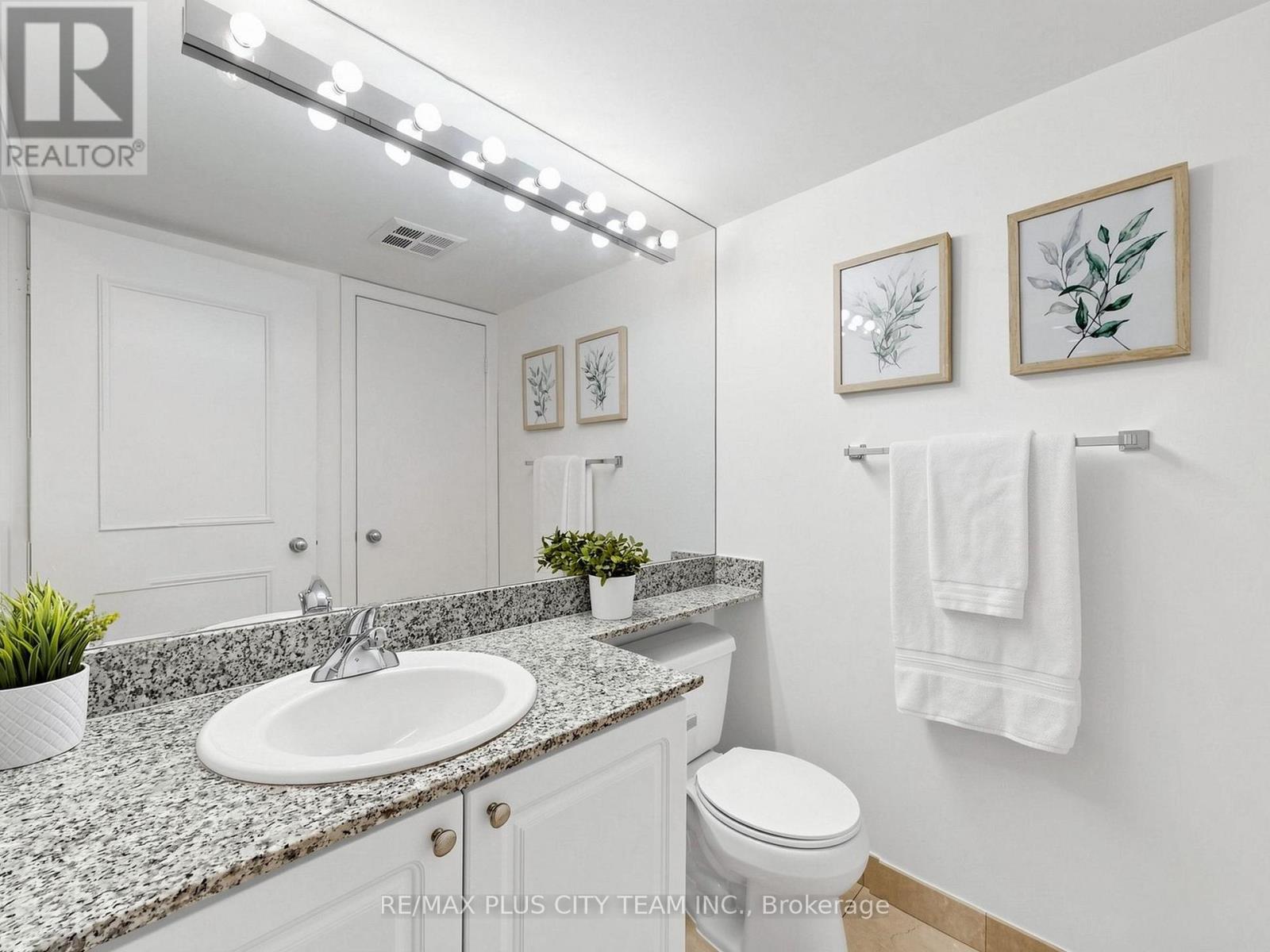 2006 - 8 Park Road, Toronto, Ontario  M4W 3S5 - Photo 20 - C13561004