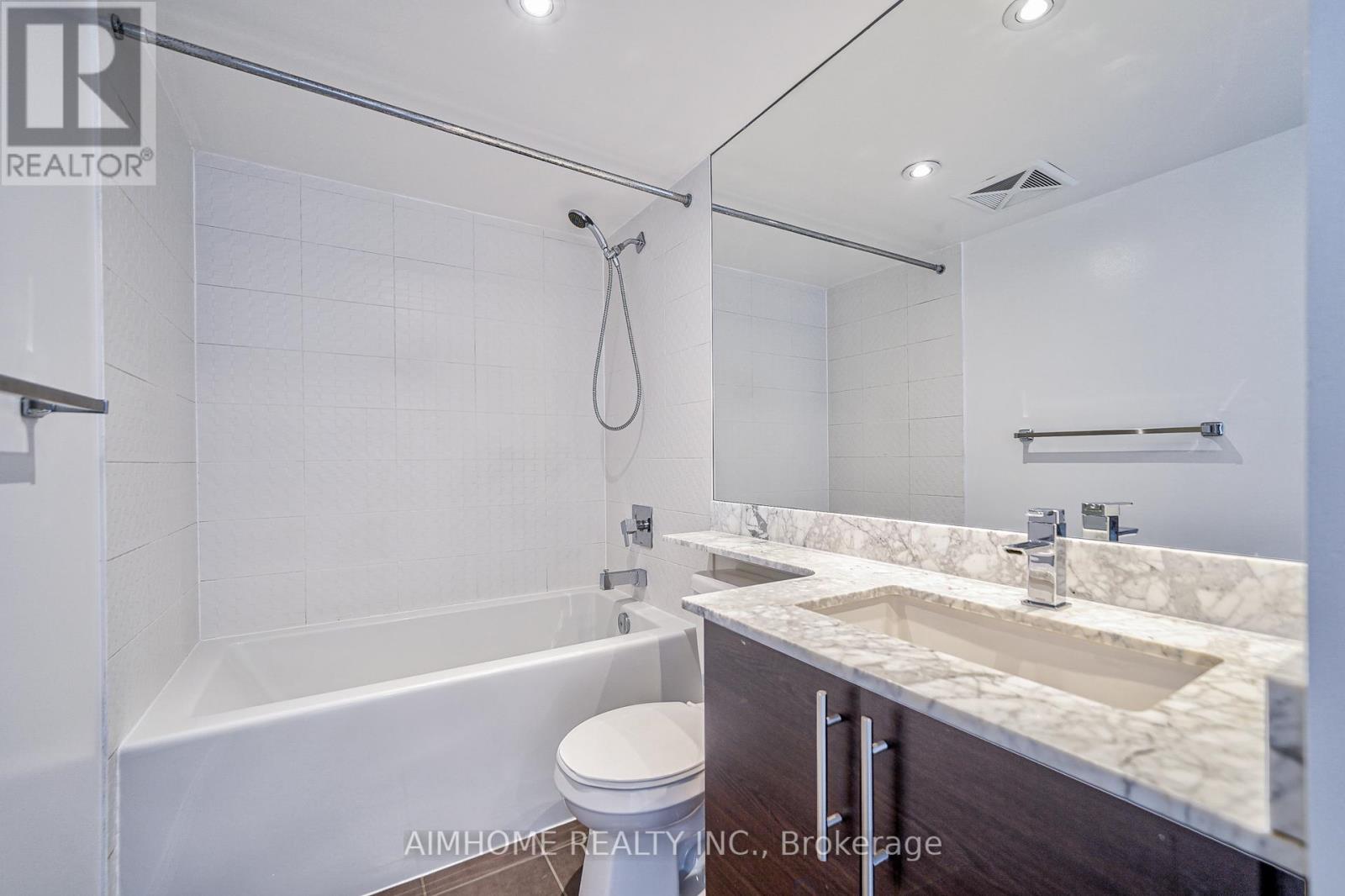 504 - 65 East Liberty Street, Toronto, Ontario  M6K 3R2 - Photo 13 - C13561018