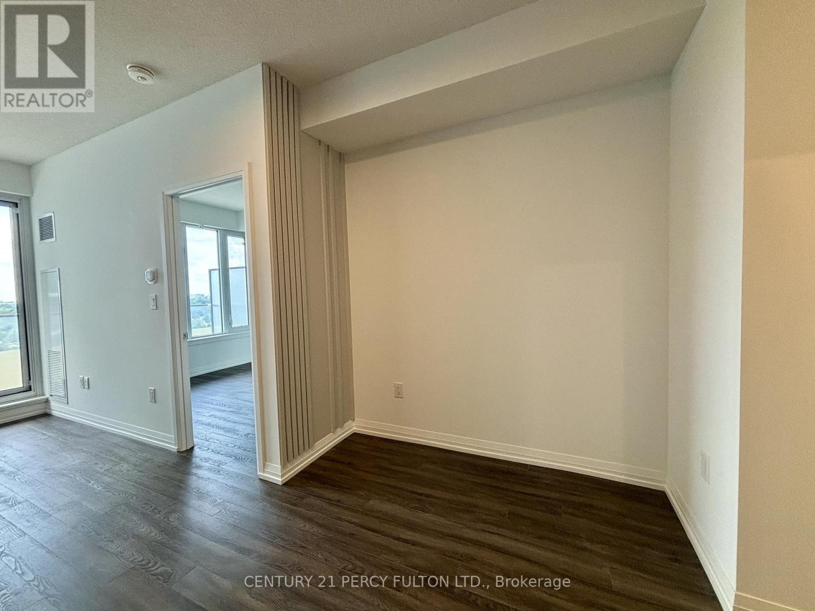 1609 - 75 Canterbury Place, Toronto, Ontario  M2N 0L2 - Photo 6 - C13561044