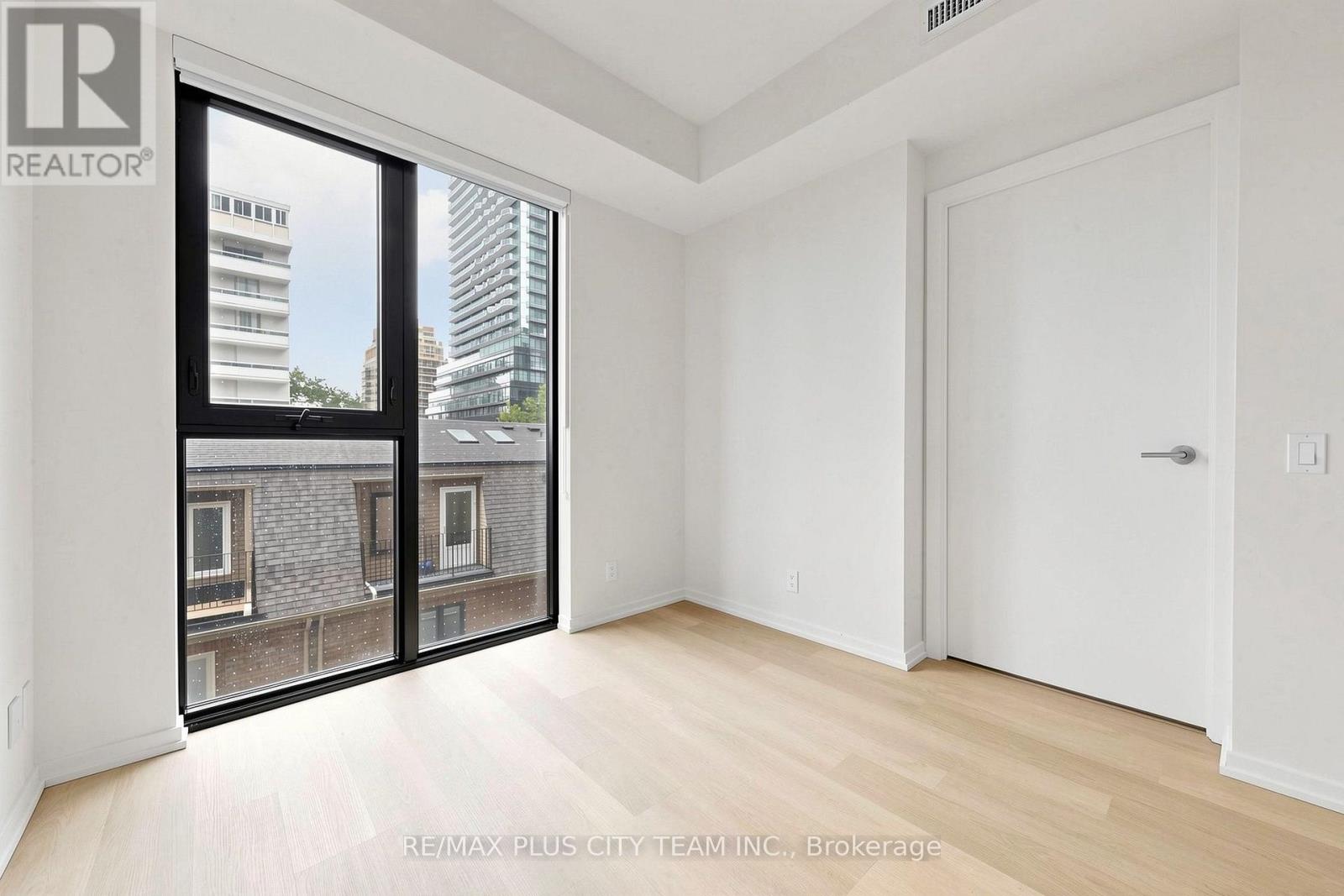 506 - 109 Erskine Avenue, Toronto, Ontario  M4P 0G6 - Photo 15 - C13561100