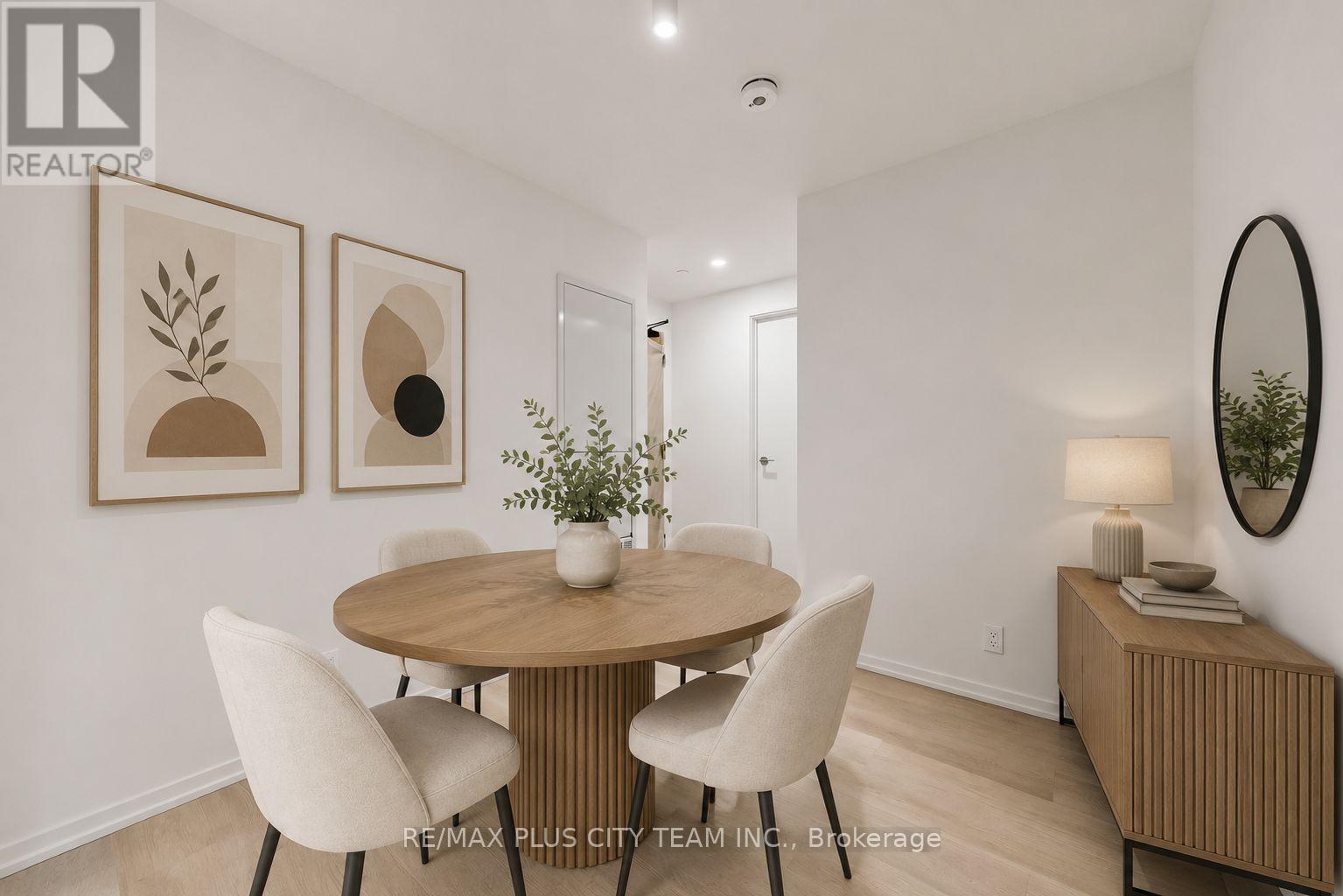 506 - 109 Erskine Avenue, Toronto, Ontario  M4P 0G6 - Photo 3 - C13561100