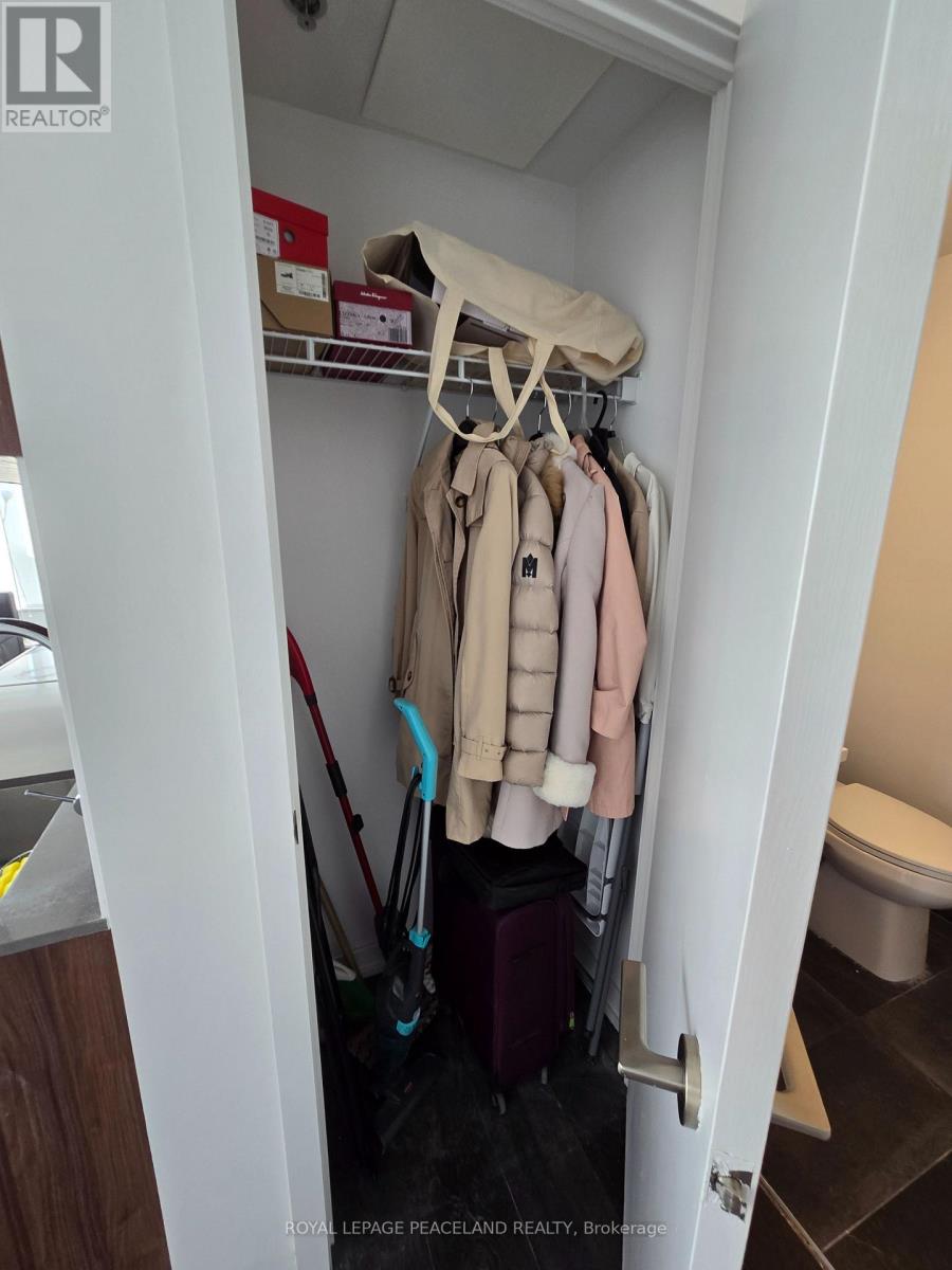 2308 - 203 College Street, Toronto, Ontario  M5T 1P9 - Photo 16 - C13561116