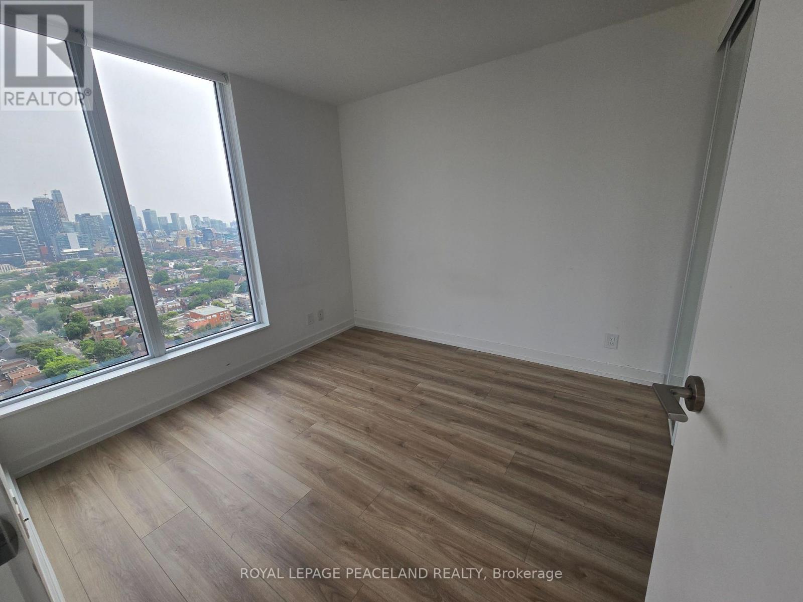 2308 - 203 College Street, Toronto, Ontario  M5T 1P9 - Photo 4 - C13561116