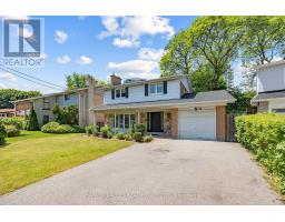 12 LONGHOPE PLACE, Toronto, Ontario