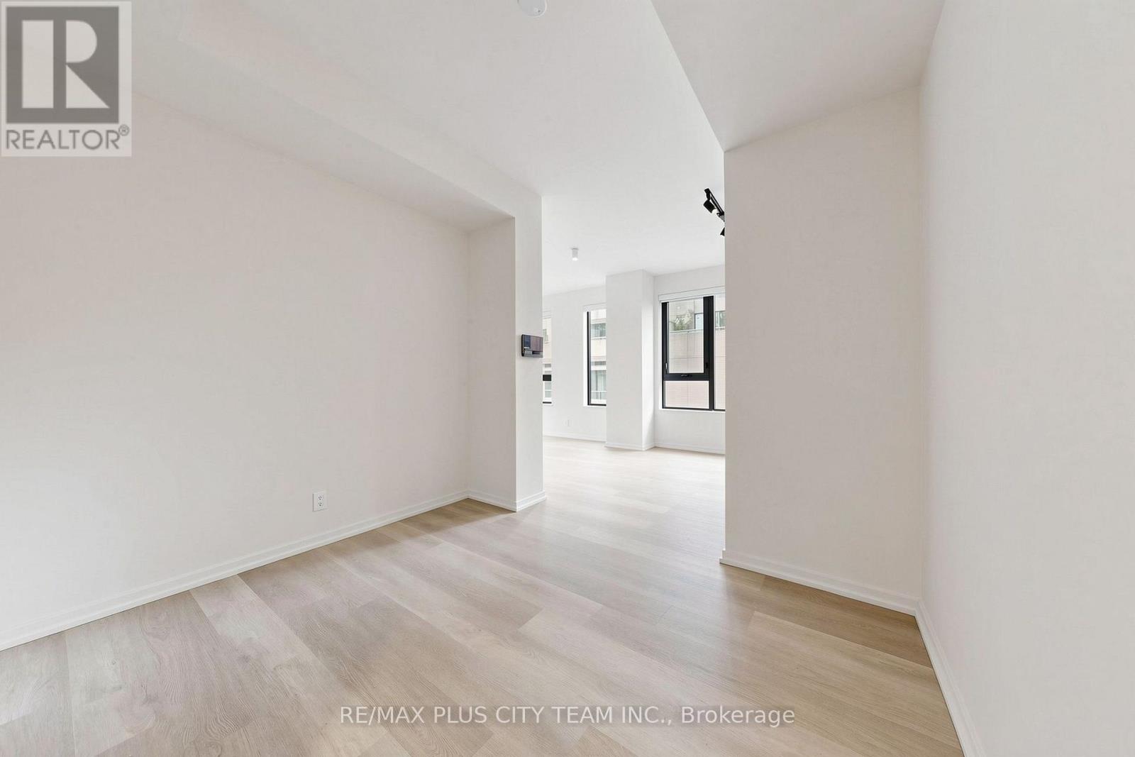 409 - 109 Erskine Avenue, Toronto, Ontario  M4P 0G6 - Photo 13 - C13561164