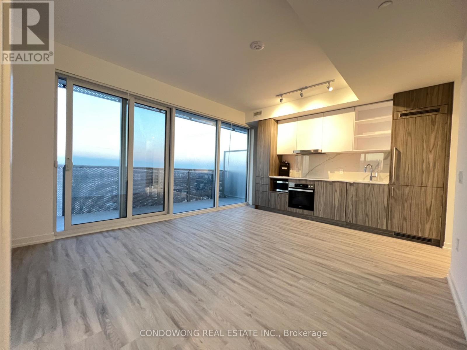 7701 - 55 COOPER STREET, Toronto (Waterfront Communities)