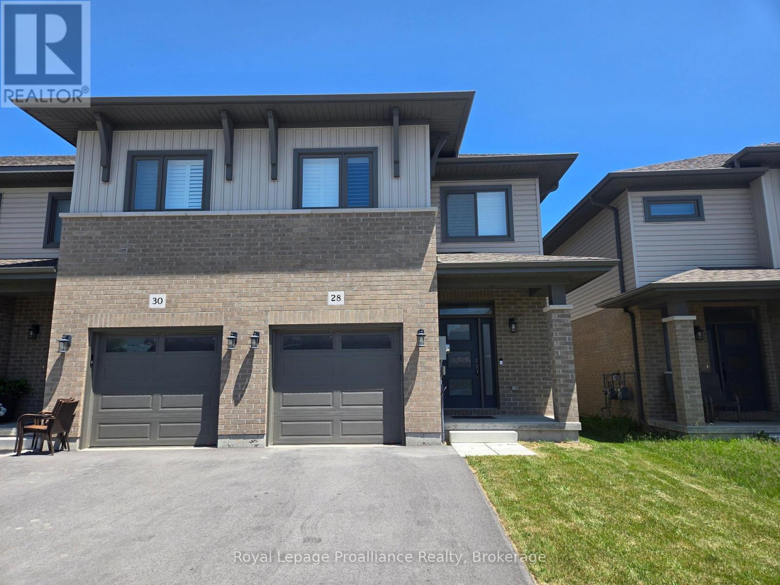 28 NIPIGON STREET, Belleville (Thurlow Ward)
