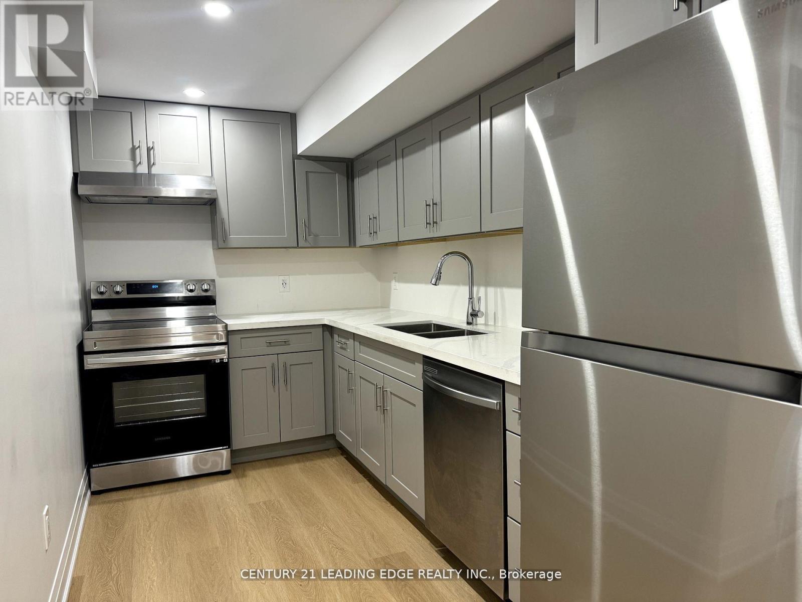Lower - 149 Hurst Drive, Ajax, Ontario  L1T 0N9 - Photo 4 - E13561072