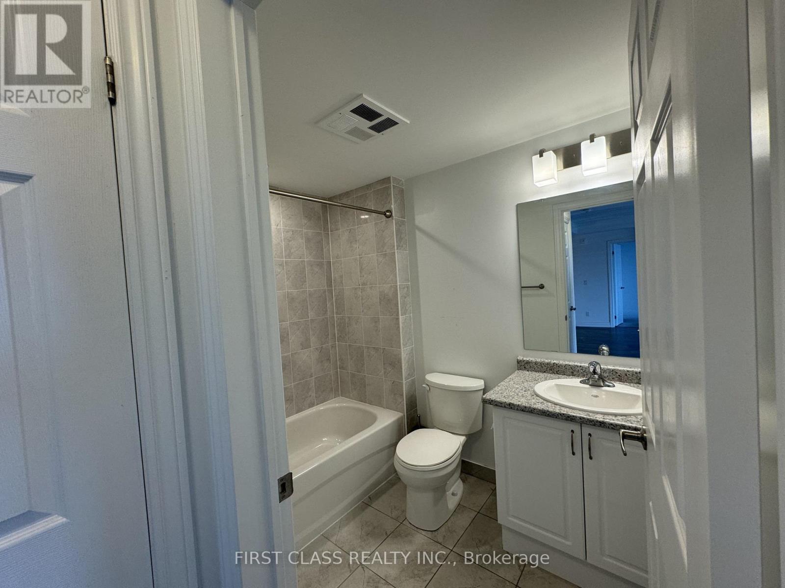 21 Brookhouse Drive, Clarington, Ontario  L1B 0V4 - Photo 11 - E13561092