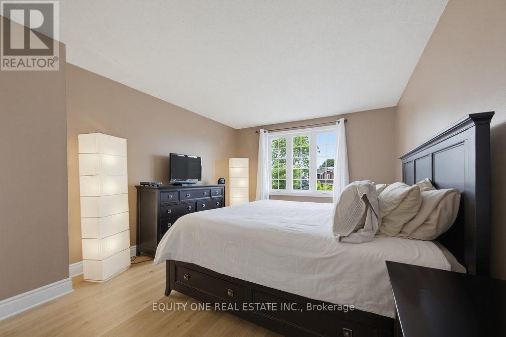 1315 Prestone Drive, Ottawa, Ontario  K1E 2Z2 - Photo 25 - X13561122