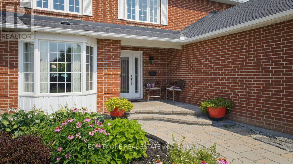 1315 Prestone Drive, Ottawa, Ontario  K1E 2Z2 - Photo 4 - X13561122