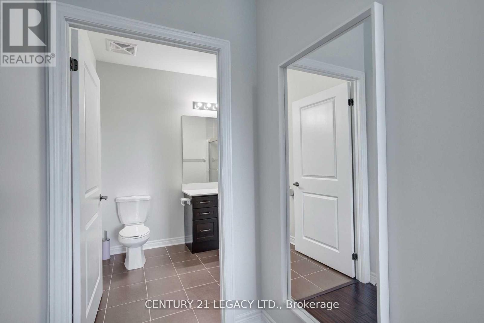 104 - 39 New Delhi Drive, Markham, Ontario  L3S 0E1 - Photo 10 - N13560990