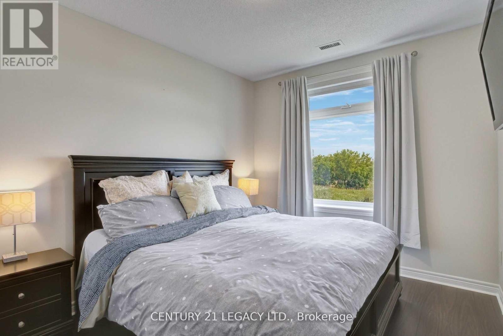 104 - 39 New Delhi Drive, Markham, Ontario  L3S 0E1 - Photo 8 - N13560990