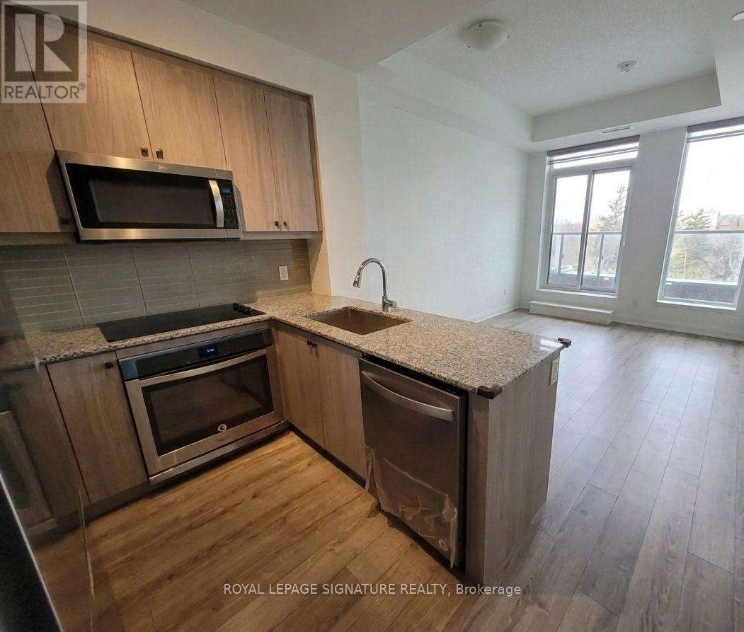 512 - 9618 Yonge Street, Richmond Hill (North Richvale), Ontario  L4C 0X5 - Photo 3 - N13561008
