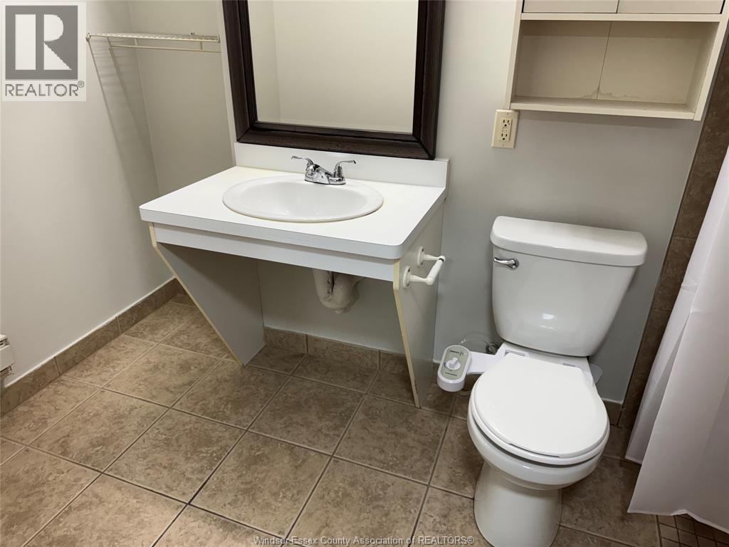 2915 Meadowbrook Lane Unit# 10, Windsor, Ontario  N8T 3C4 - Photo 19 - 26016887