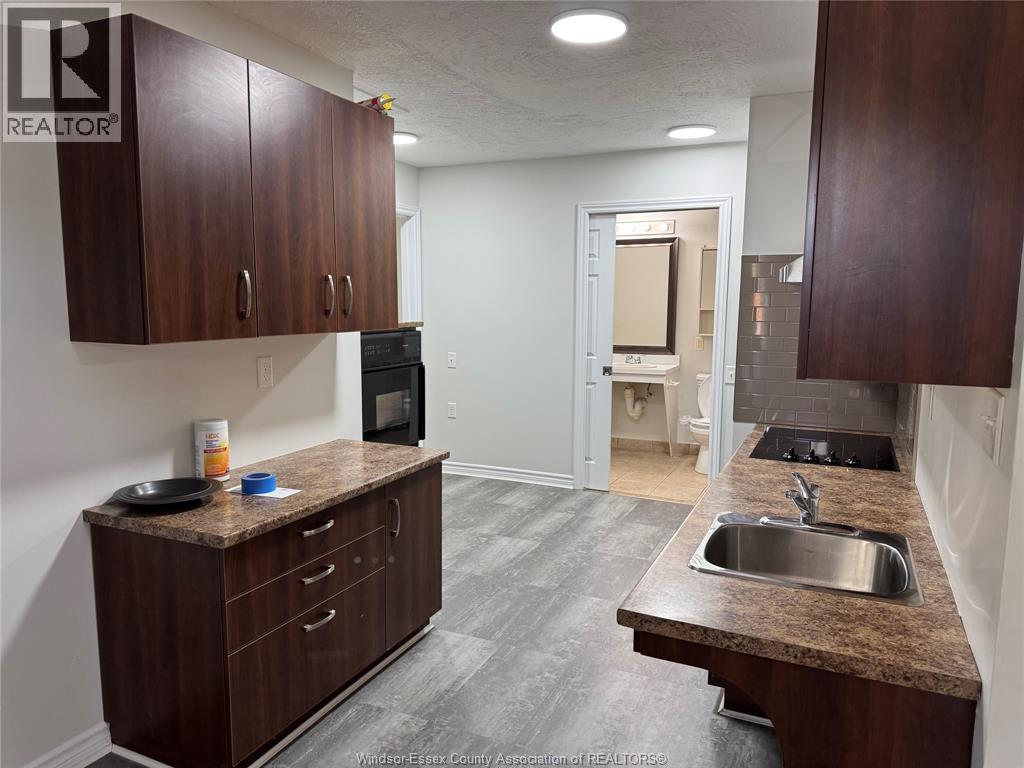 2915 Meadowbrook Lane Unit# 10, Windsor, Ontario  N8T 3C4 - Photo 5 - 26016887