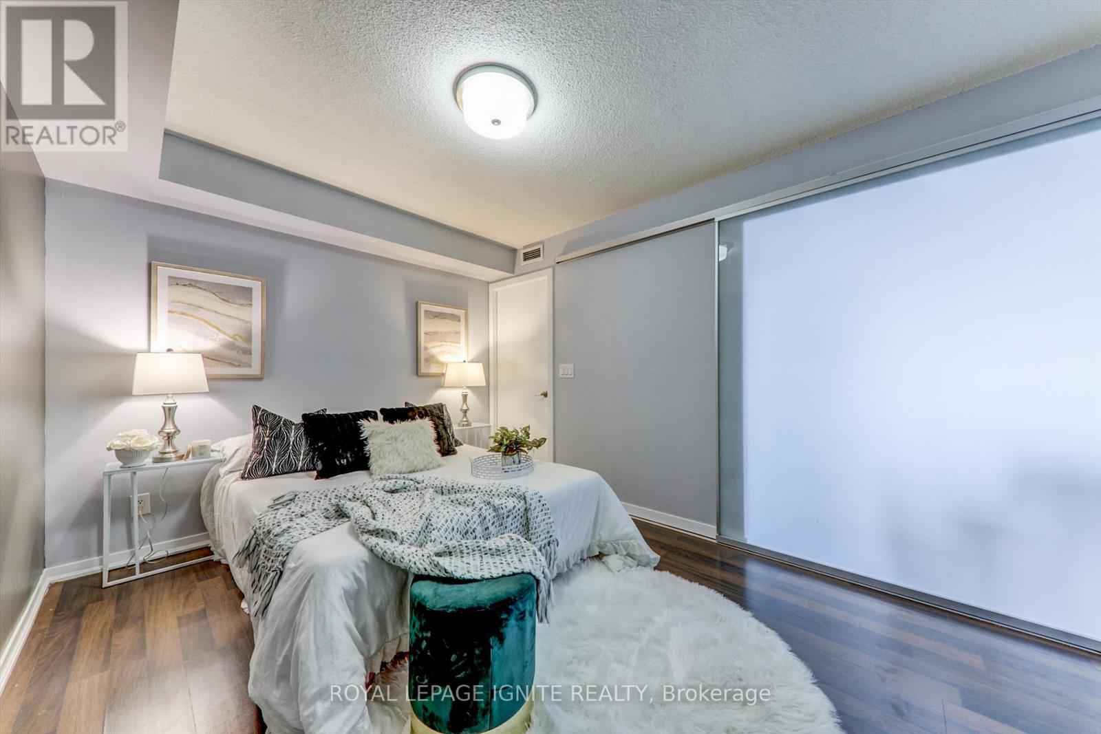 722 - 38 Joe Shuster Way, Toronto, Ontario  M6K 0A5 - Photo 17 - W13560950