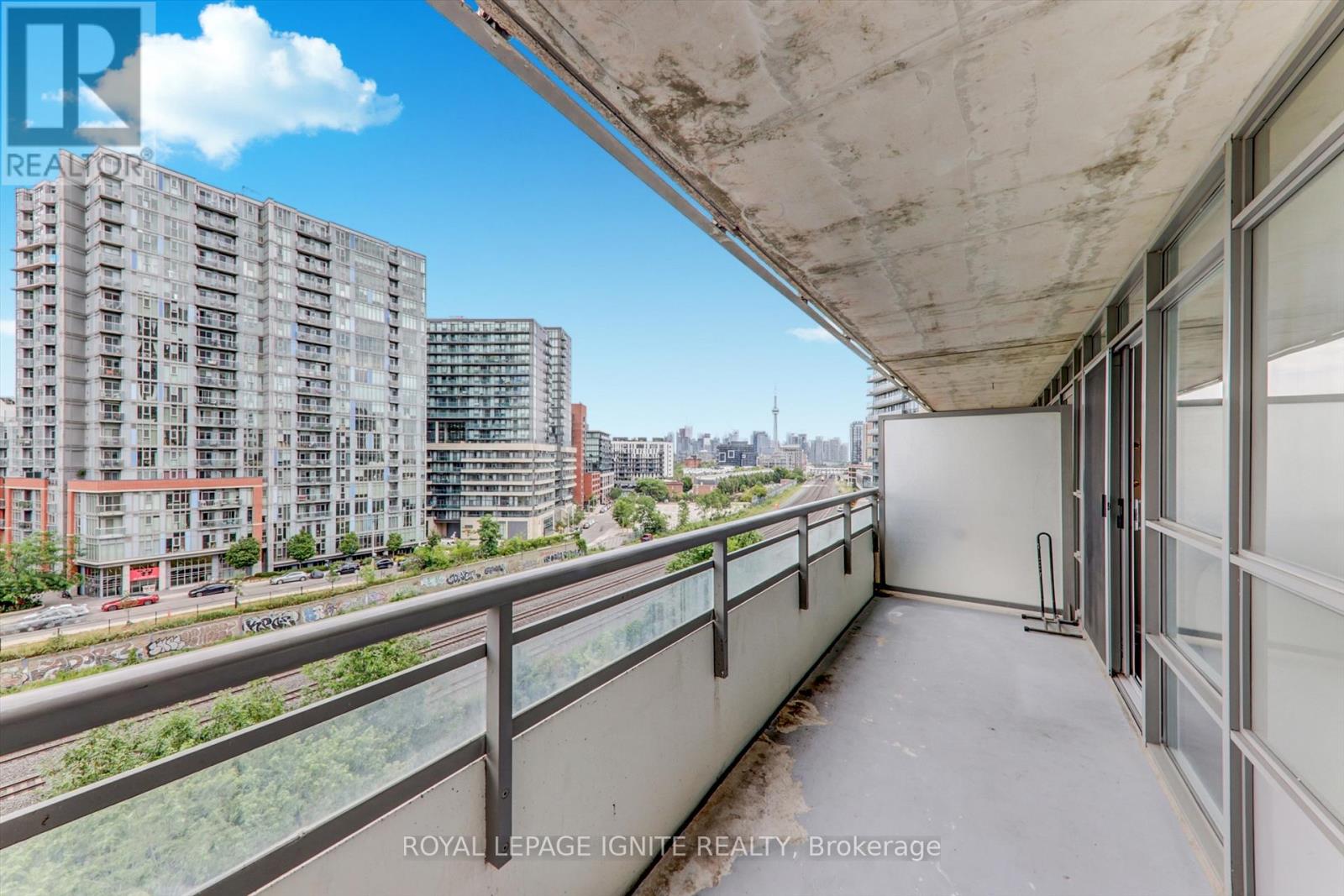 722 - 38 Joe Shuster Way, Toronto, Ontario  M6K 0A5 - Photo 22 - W13560950