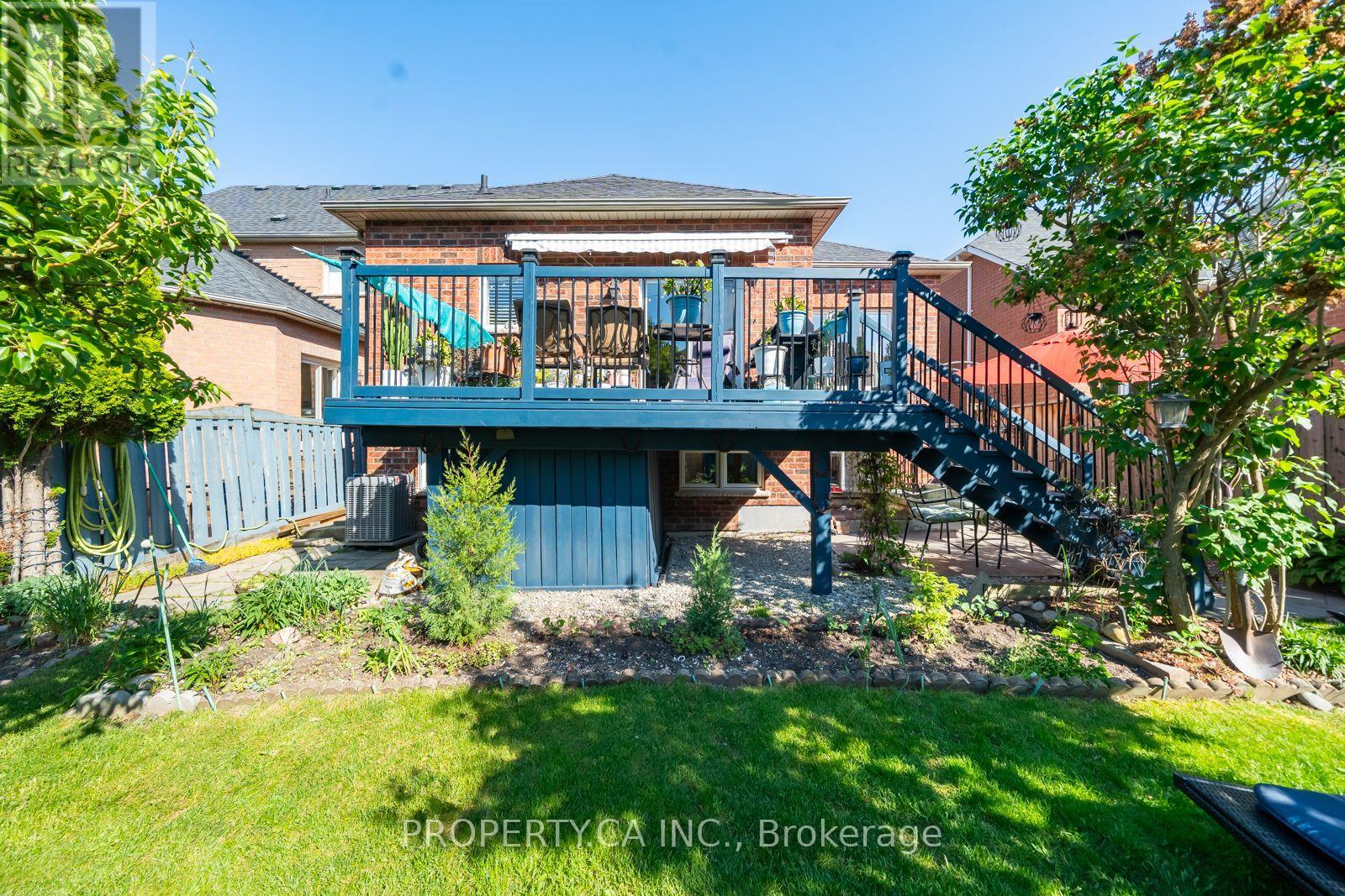 1143 Carding Mill Place, Mississauga, Ontario  L5W 1C4 - Photo 45 - W13561032