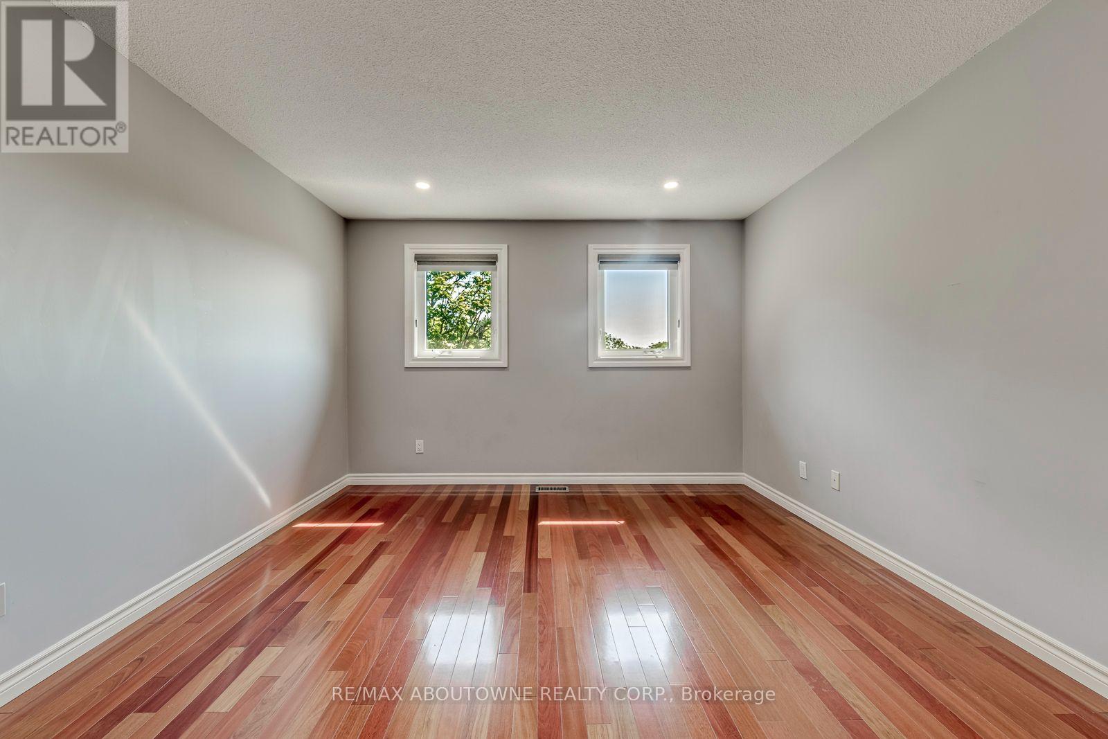 1124 Notley Crescent, Oakville, Ontario L6M 1H4 - Photo 23 - W13561188