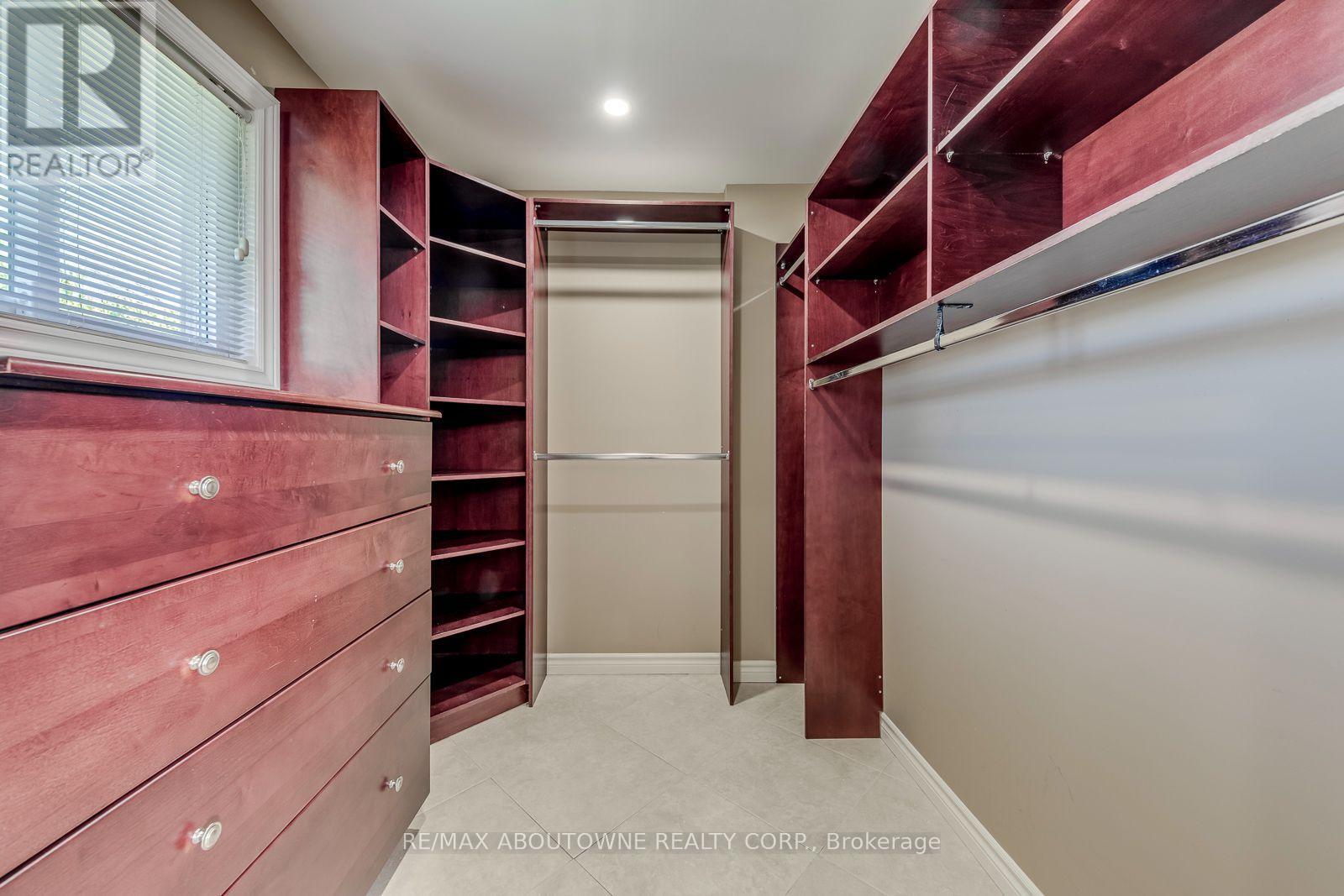 1124 Notley Crescent, Oakville, Ontario L6M 1H4 - Photo 26 - W13561188