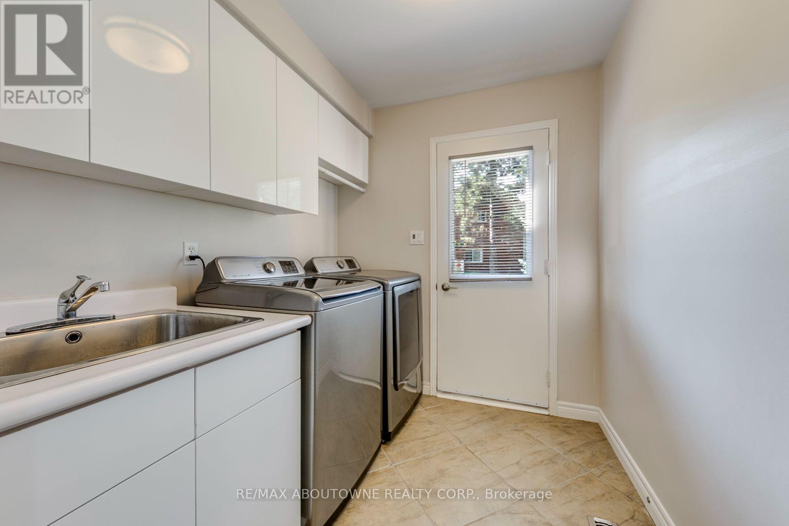 1124 Notley Crescent, Oakville, Ontario L6M 1H4 - Photo 27 - W13561188