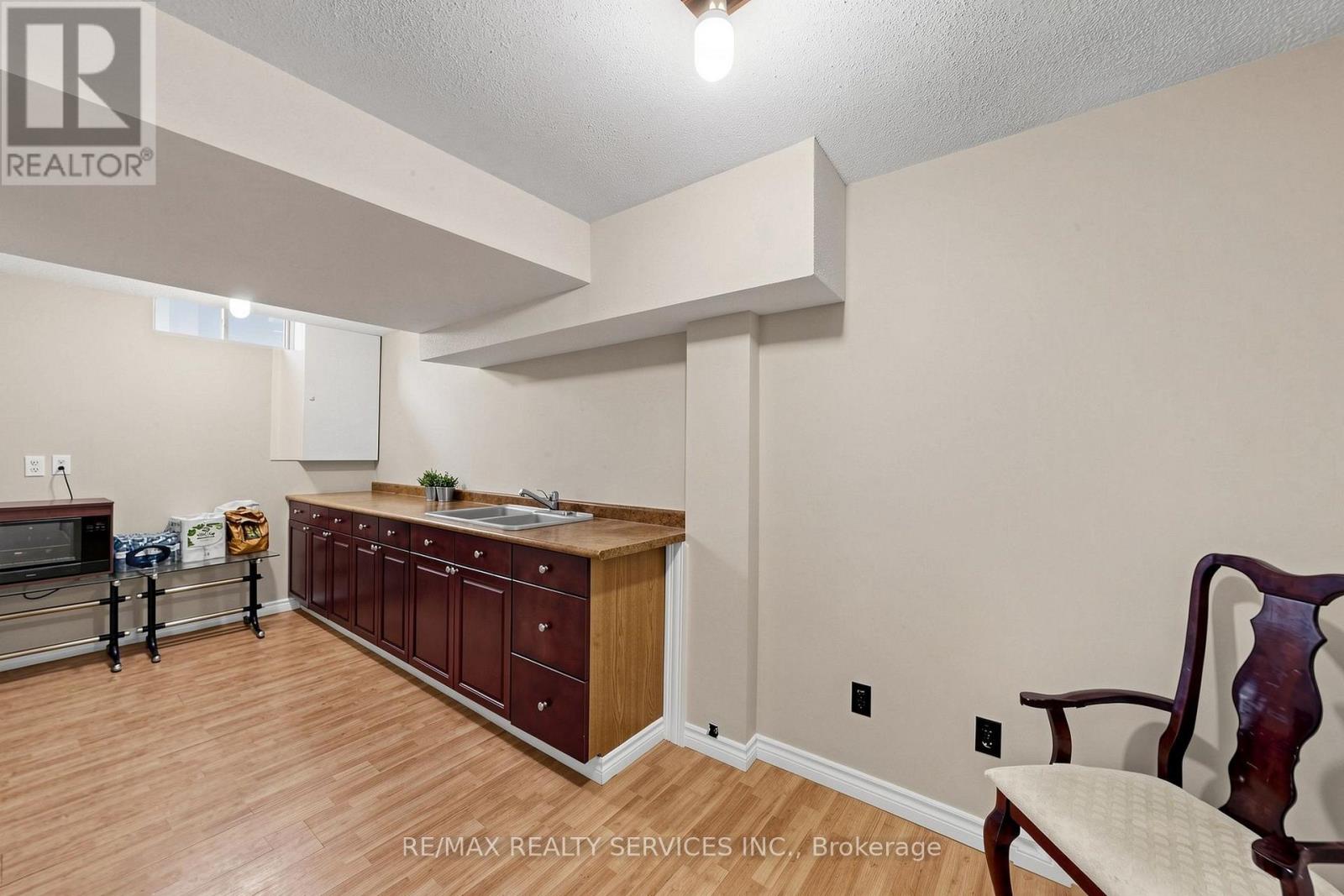34 Granby Court, Brampton, Ontario  L6S 5K1 - Photo 43 - W13561190