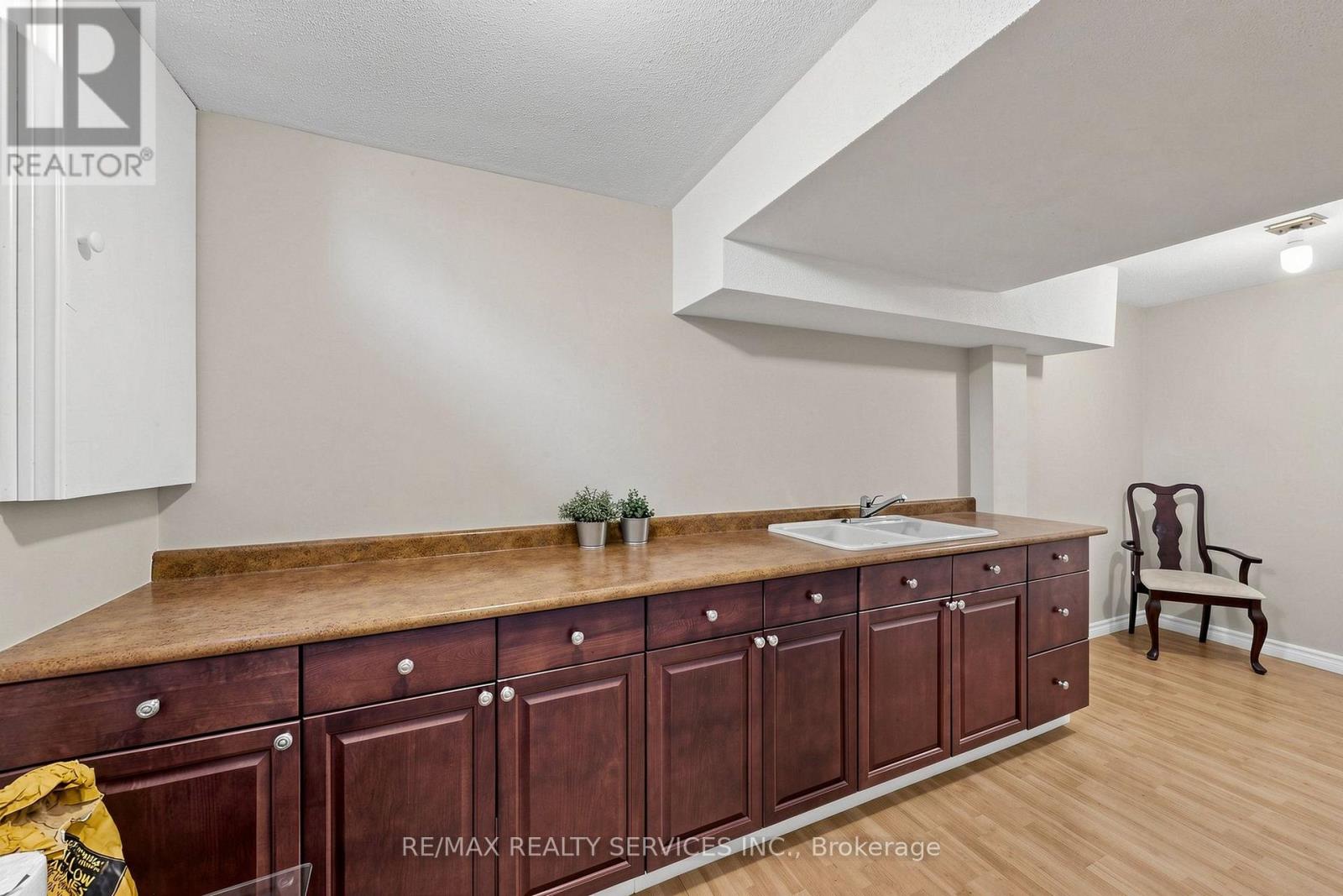 34 Granby Court, Brampton, Ontario  L6S 5K1 - Photo 44 - W13561190