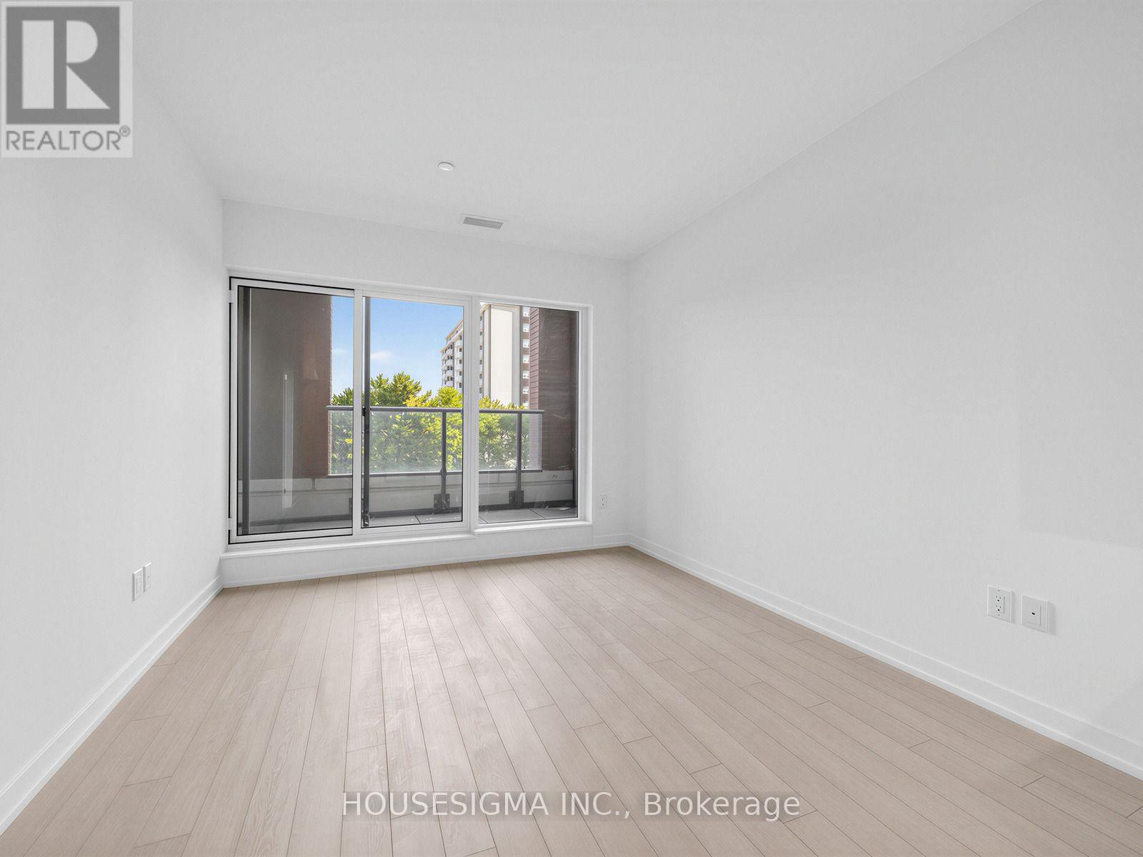 407 - 4010 Eglinton Avenue W, Toronto, Ontario  M9A 0G5 - Photo 3 - W13472684