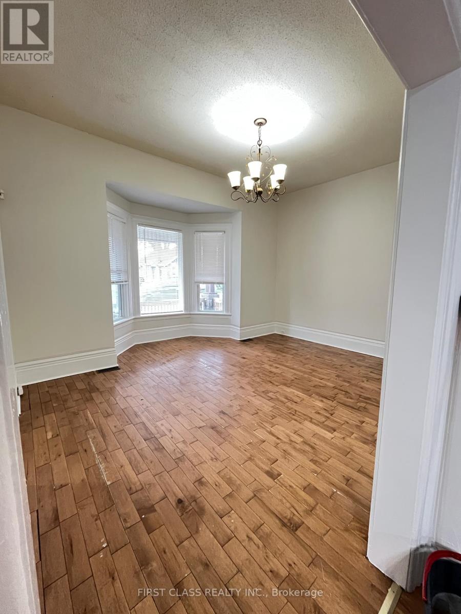 432 Charlotte Street, London East, Ontario  N5W 4A4 - Photo 3 - X13561062