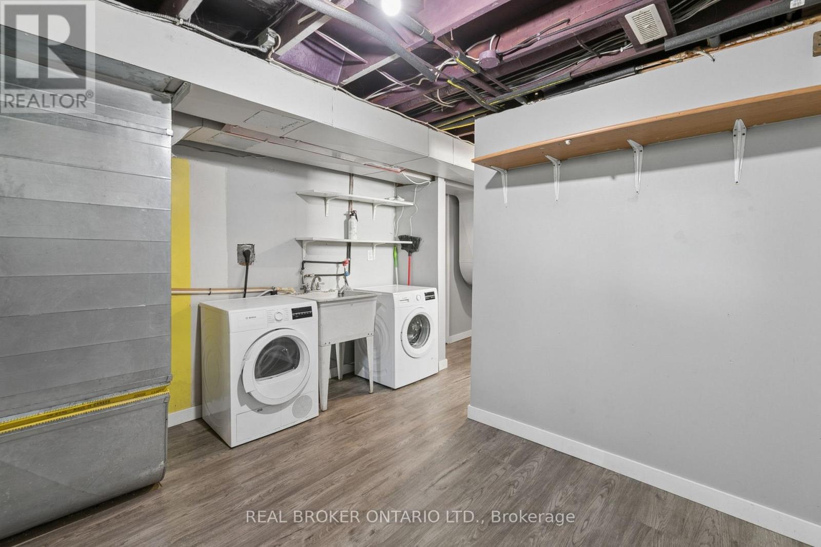 74 Helene Crescent, Waterloo, Ontario  N2L 5E5 - Photo 21 - X13561254