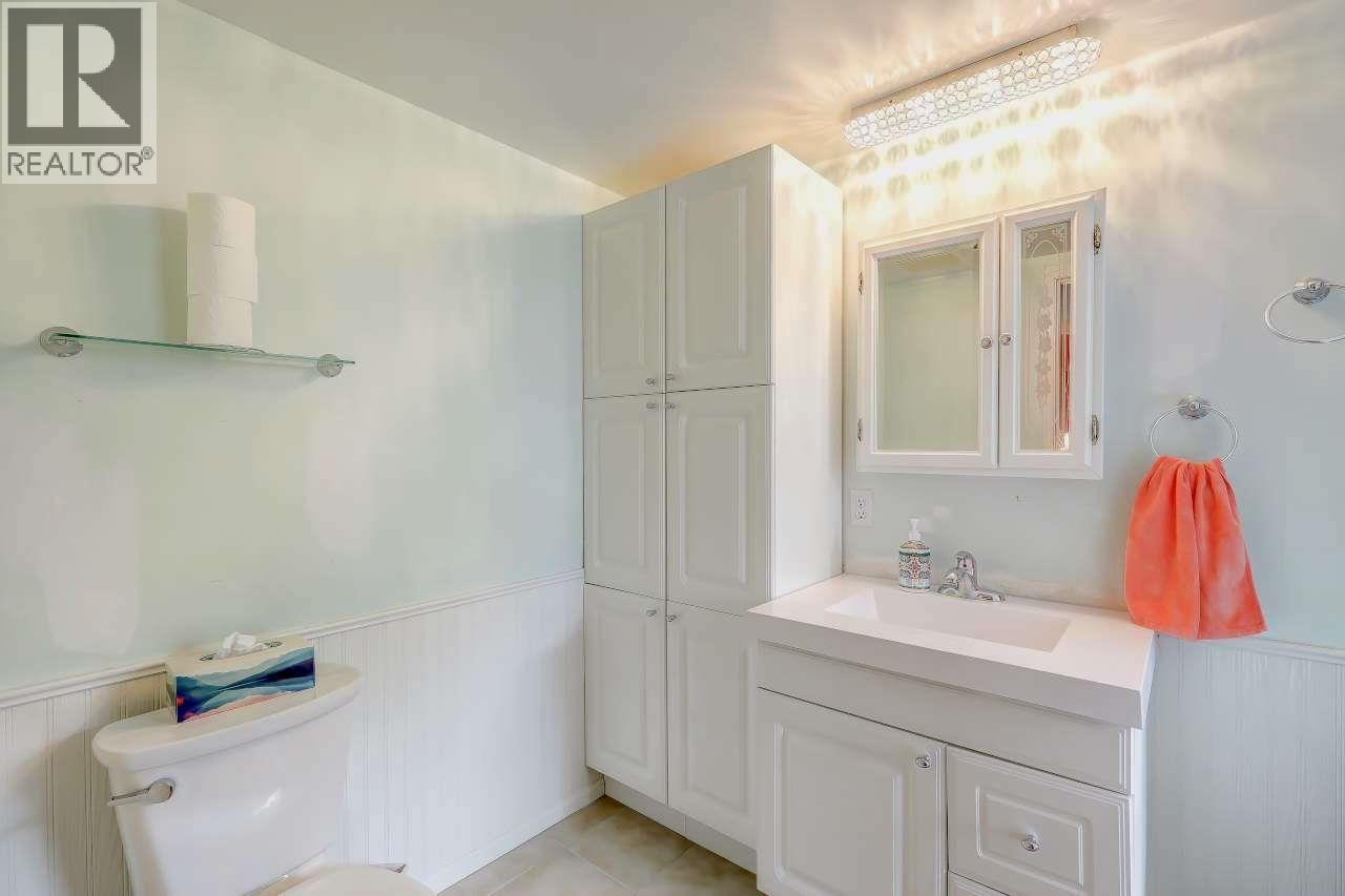 304 728 Farrow Street, Coquitlam, British Columbia  V3J 3S6 - Photo 19 - R3144178