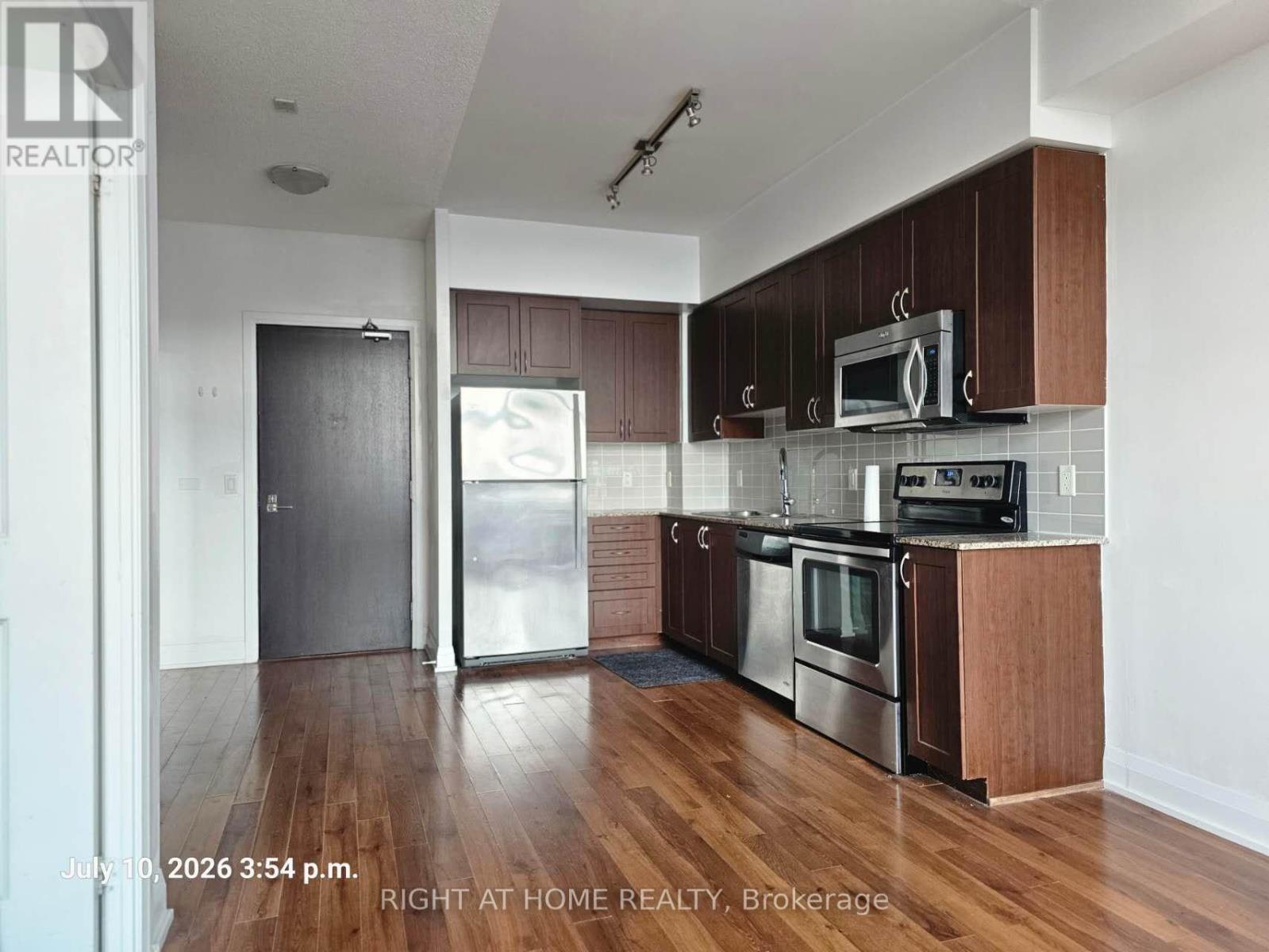 1007 - 376 Highway 7 E, Richmond Hill, Ontario  L4B 0C7 - Photo 4 - N13247622