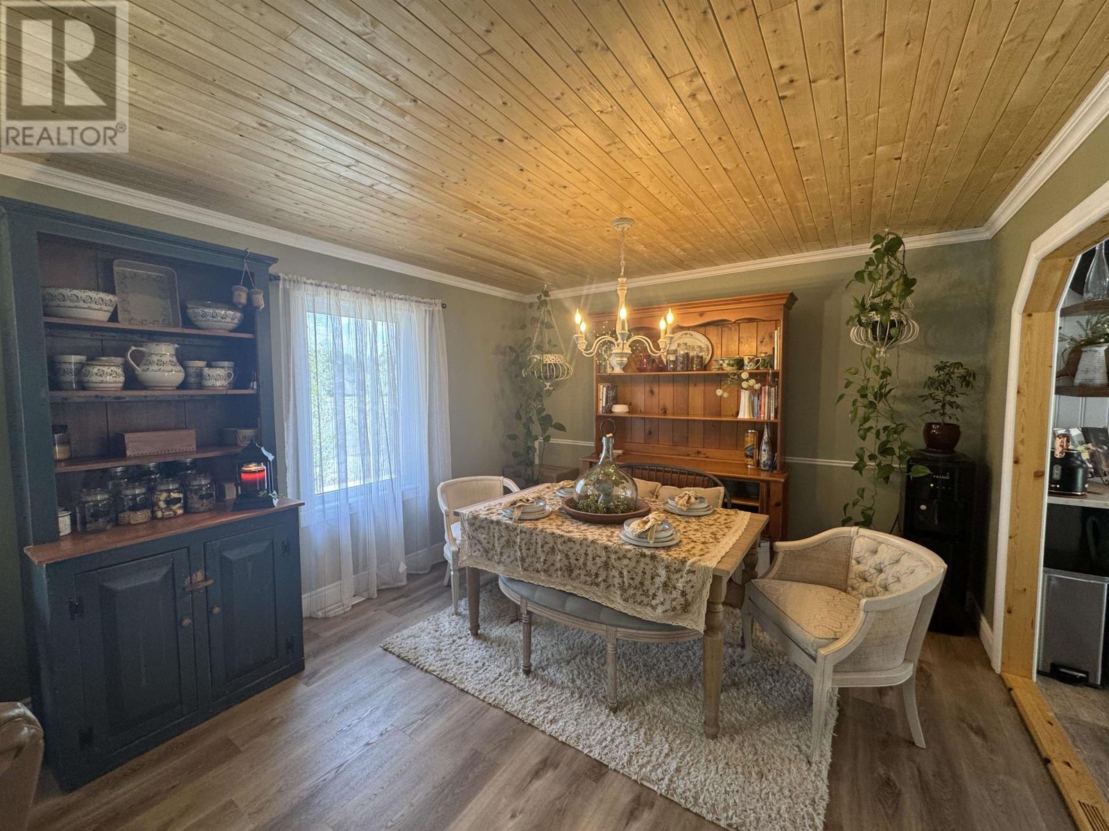 4 Adjala Ave, Manitouwadge, Ontario  P0T 2C0 - Photo 11 - TB2601939