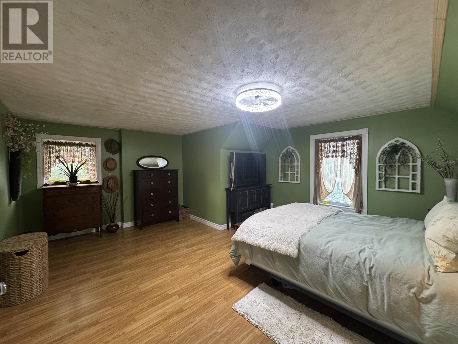 4 Adjala Ave, Manitouwadge, Ontario  P0T 2C0 - Photo 33 - TB2601939