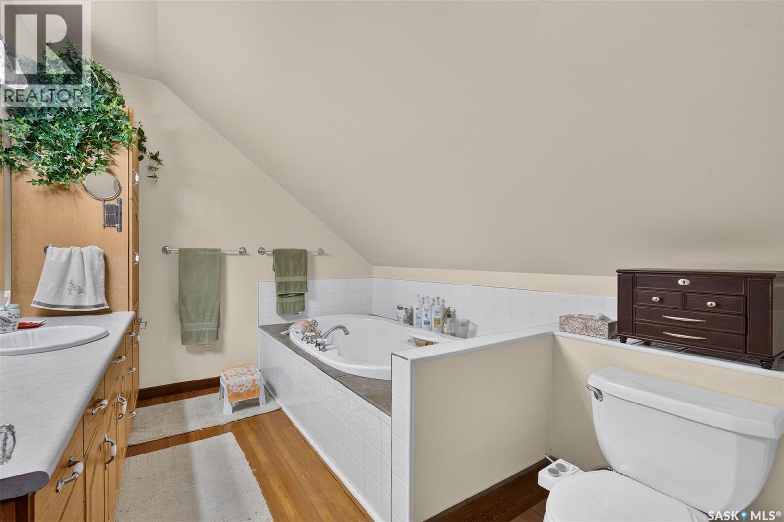 138 1st Street S, Lake Lenore, Saskatchewan  S0K 2J0 - Photo 42 - SK042479