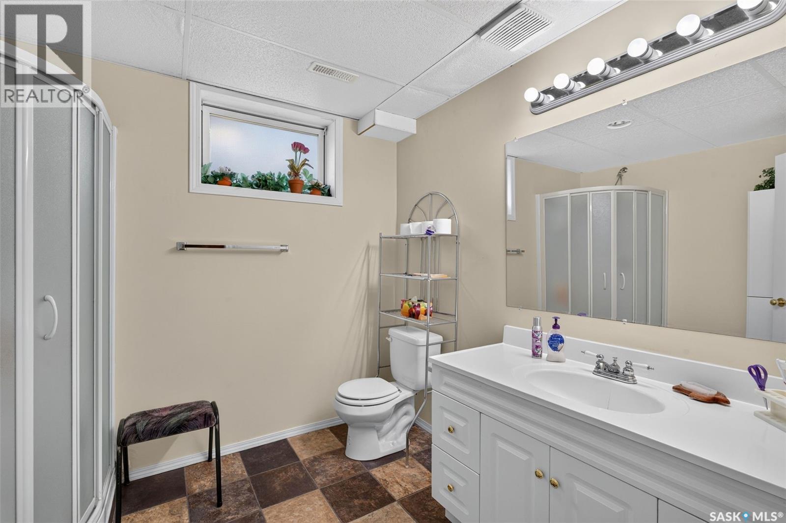 138 1st Street S, Lake Lenore, Saskatchewan  S0K 2J0 - Photo 53 - SK042479
