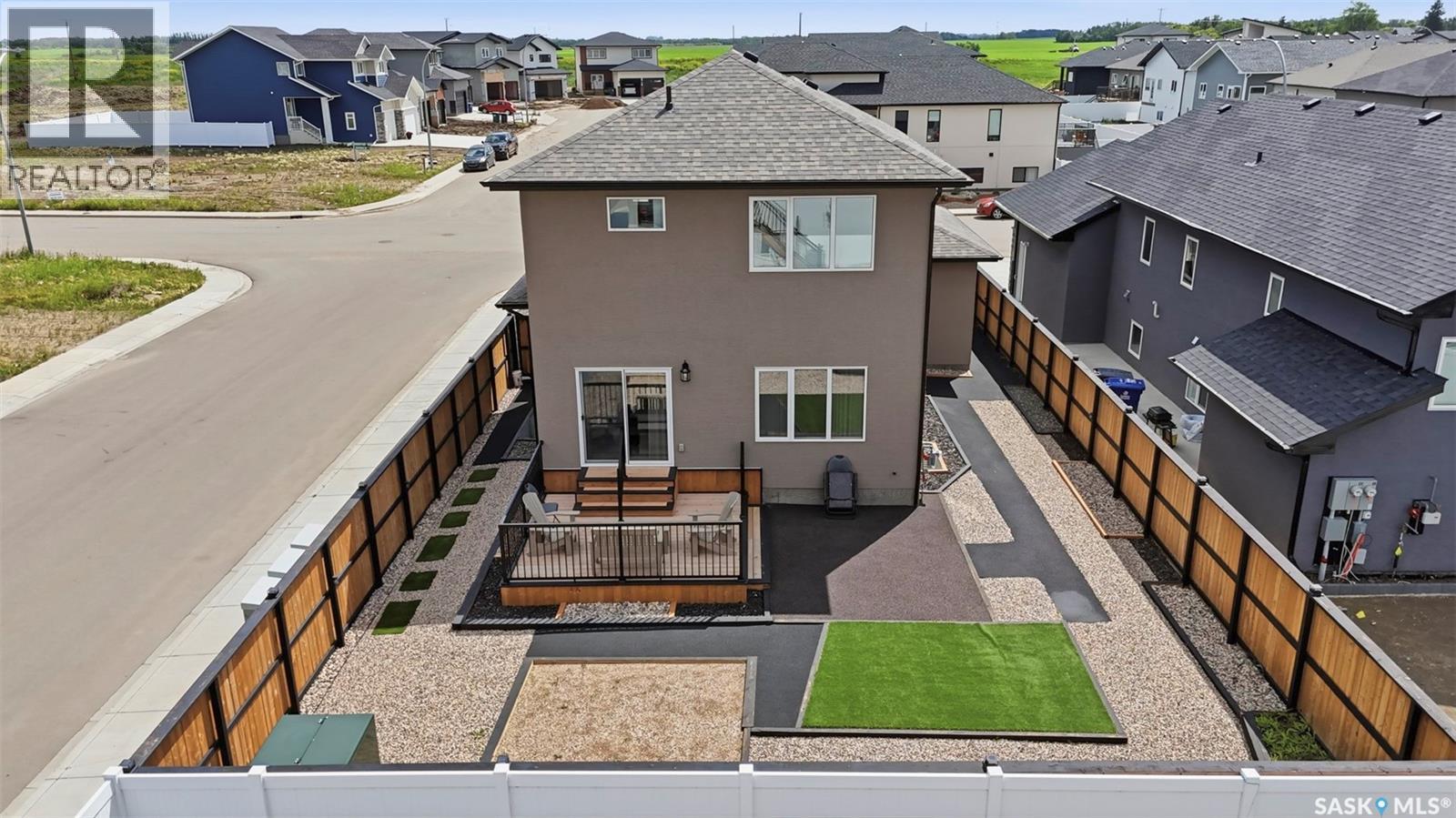 2435 Rosewood Drive, Saskatoon, Saskatchewan  S7V 0Z3 - Photo 4 - SK042331