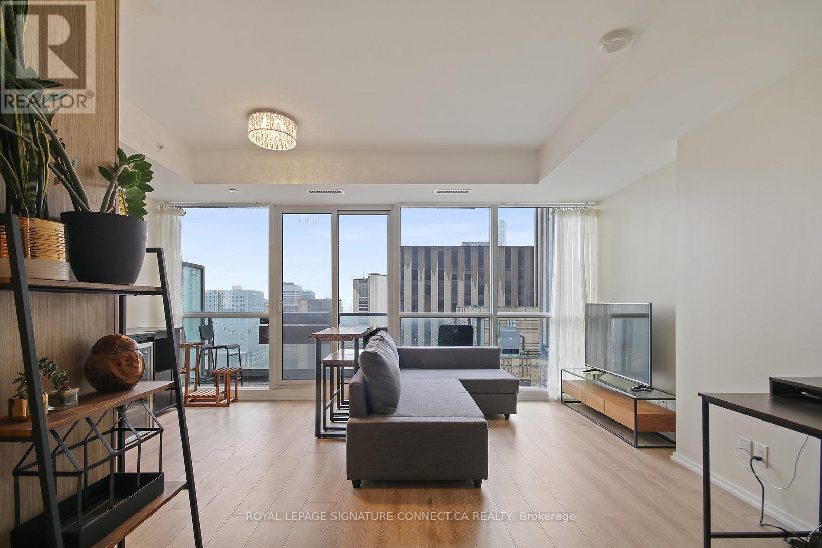 2602 - 70 TEMPERANCE STREET, Toronto, Ontario