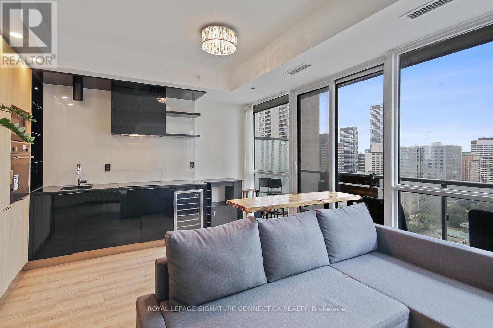 2602 - 70 Temperance Street, Toronto, Ontario  M5H 4E8 - Photo 6 - C13561264