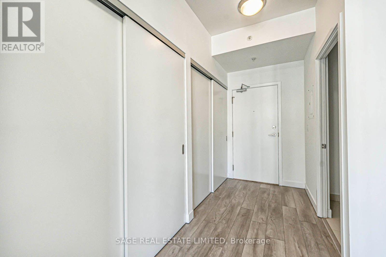 607 - 32 Camden Street, Toronto, Ontario  M5V 1V1 - Photo 2 - C13561322