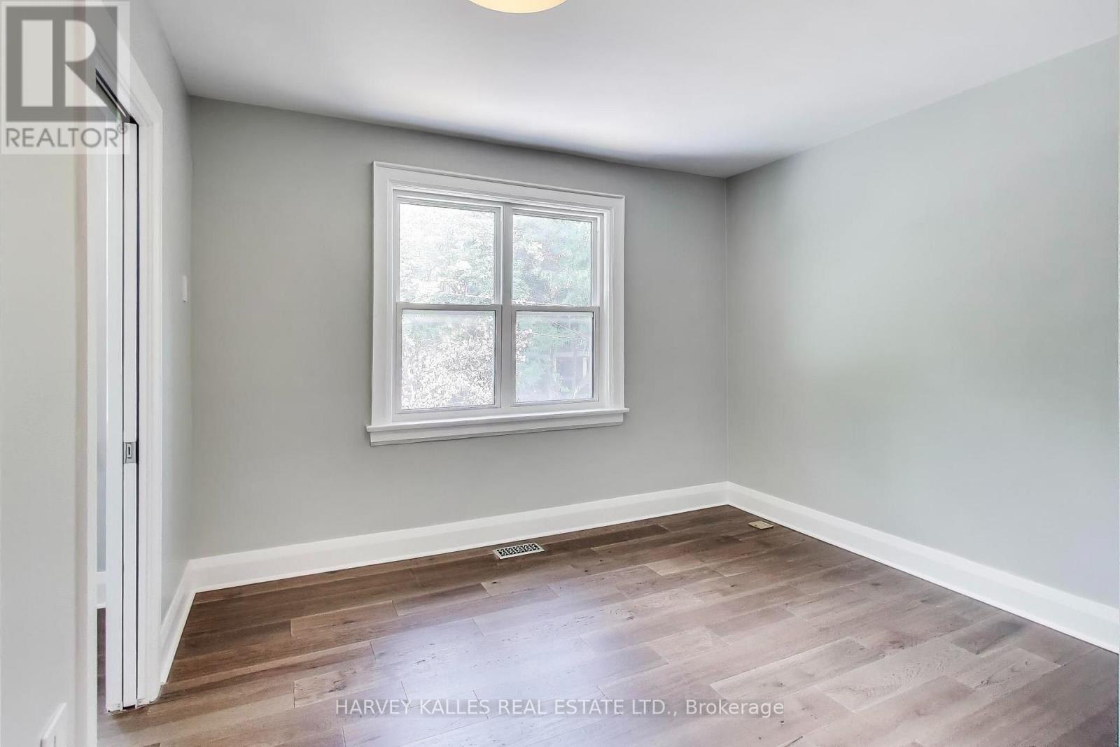 338 Markham Street, Toronto, Ontario  M6G 2K9 - Photo 12 - C13561398