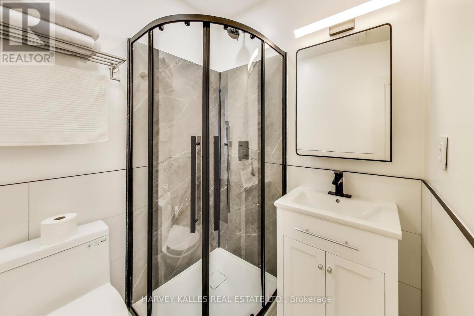 338 Markham Street, Toronto, Ontario  M6G 2K9 - Photo 22 - C13561398