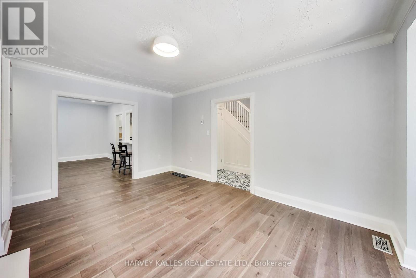 338 Markham Street, Toronto, Ontario  M6G 2K9 - Photo 5 - C13561398